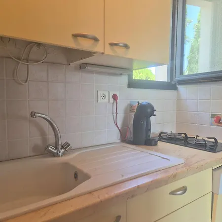 Апартаменты T2 Avec Terrasse Et Parking A 1,3 Km De La - Cap D'agde - Fr-1-249-419 *